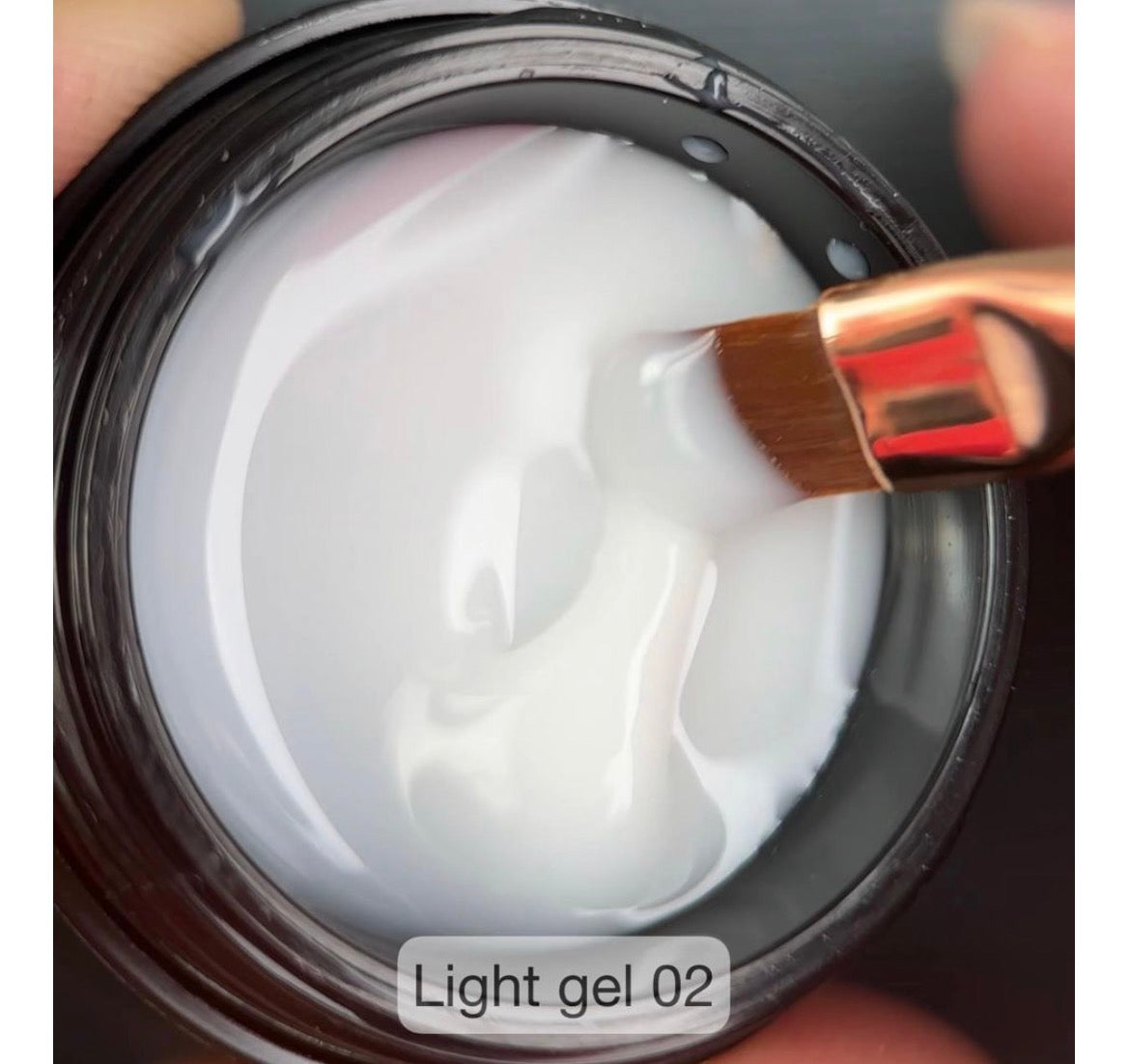 Danny Light Gel 02